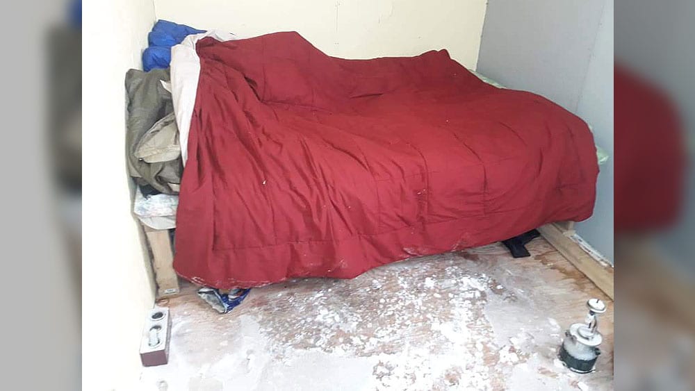 Homeless Couples aren't allowed in the men's or women's homeless shelters in Iqaluit so some live in unheated sheds. (Qaumariaq Inuqtaqau photo)