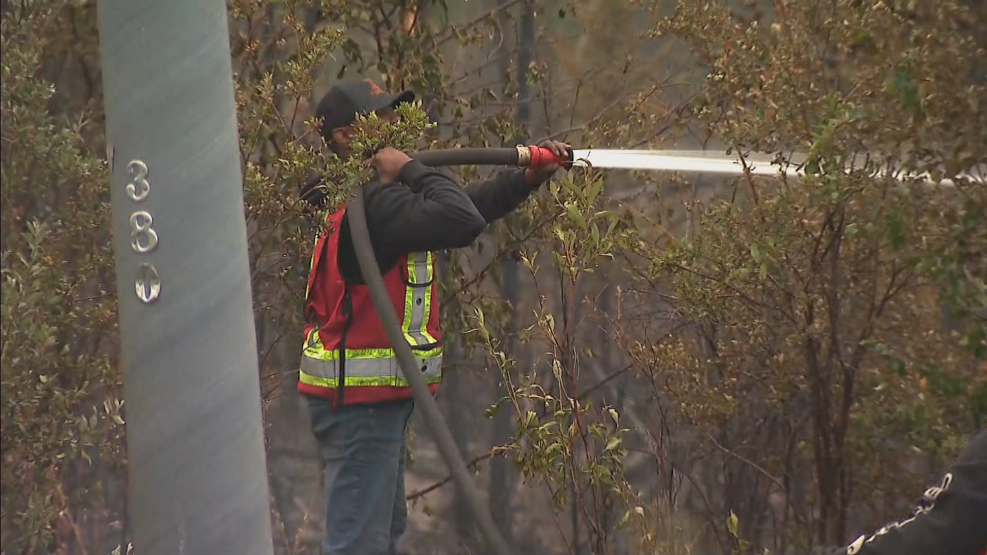 Officials Say It’s Still Not Safe For Yellowknife Residents To Return ...