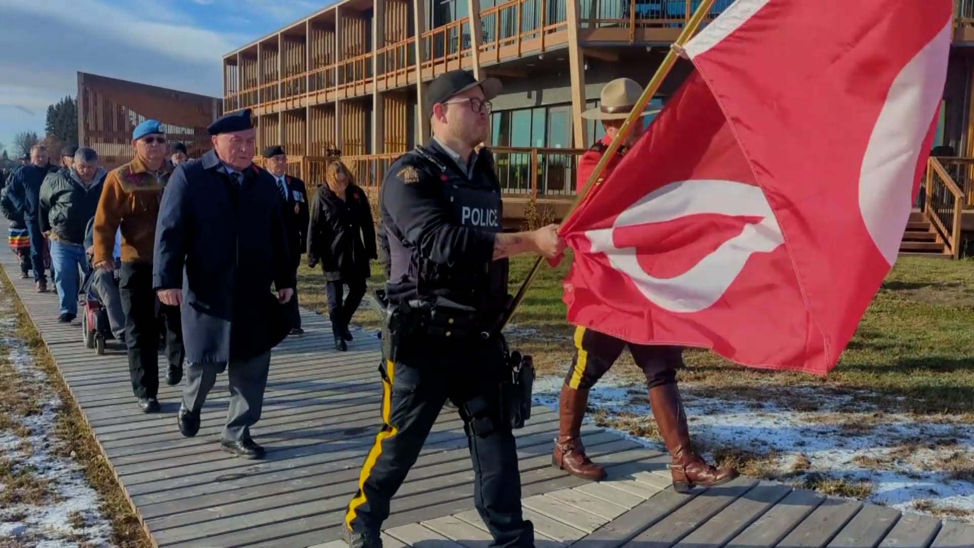 national-indigenous-veterans-day-at-m-tis-crossing-in-alberta-aptn-news