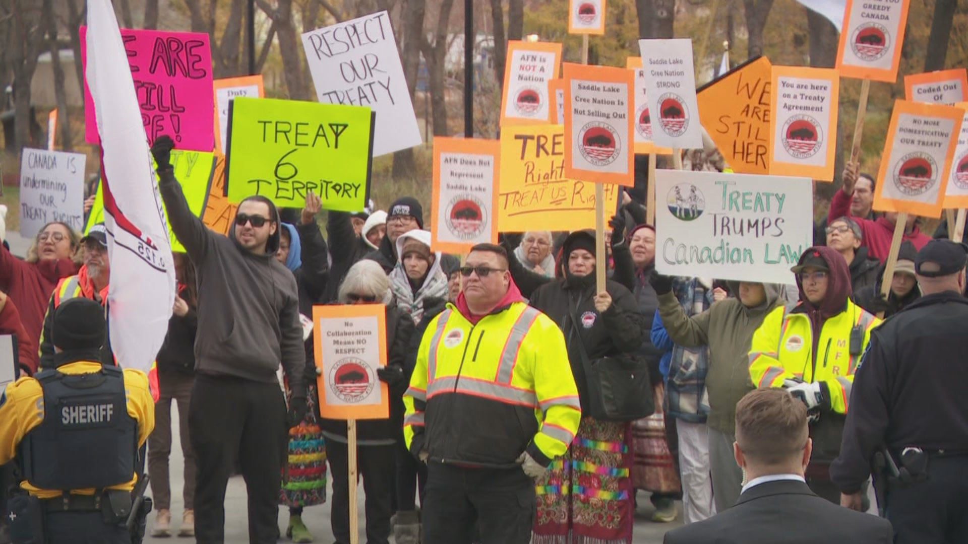 Saddle Lake Cree Nation leaders ask the feds to honour the treaties - APTN News